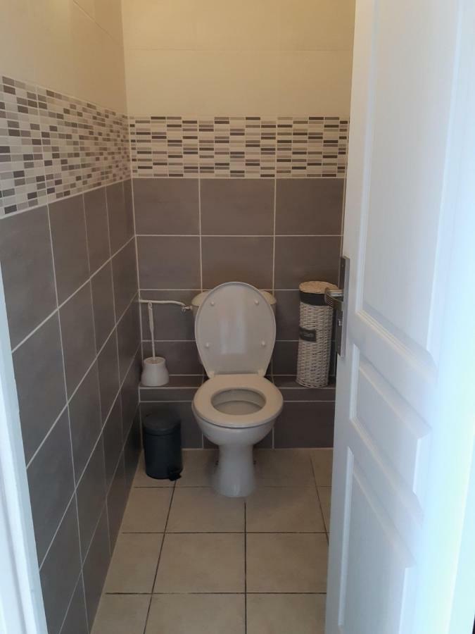 Cosy Maison 3 Chambres Honfleur Jardin, Parking Prive Et Jacuzzi Exterior foto